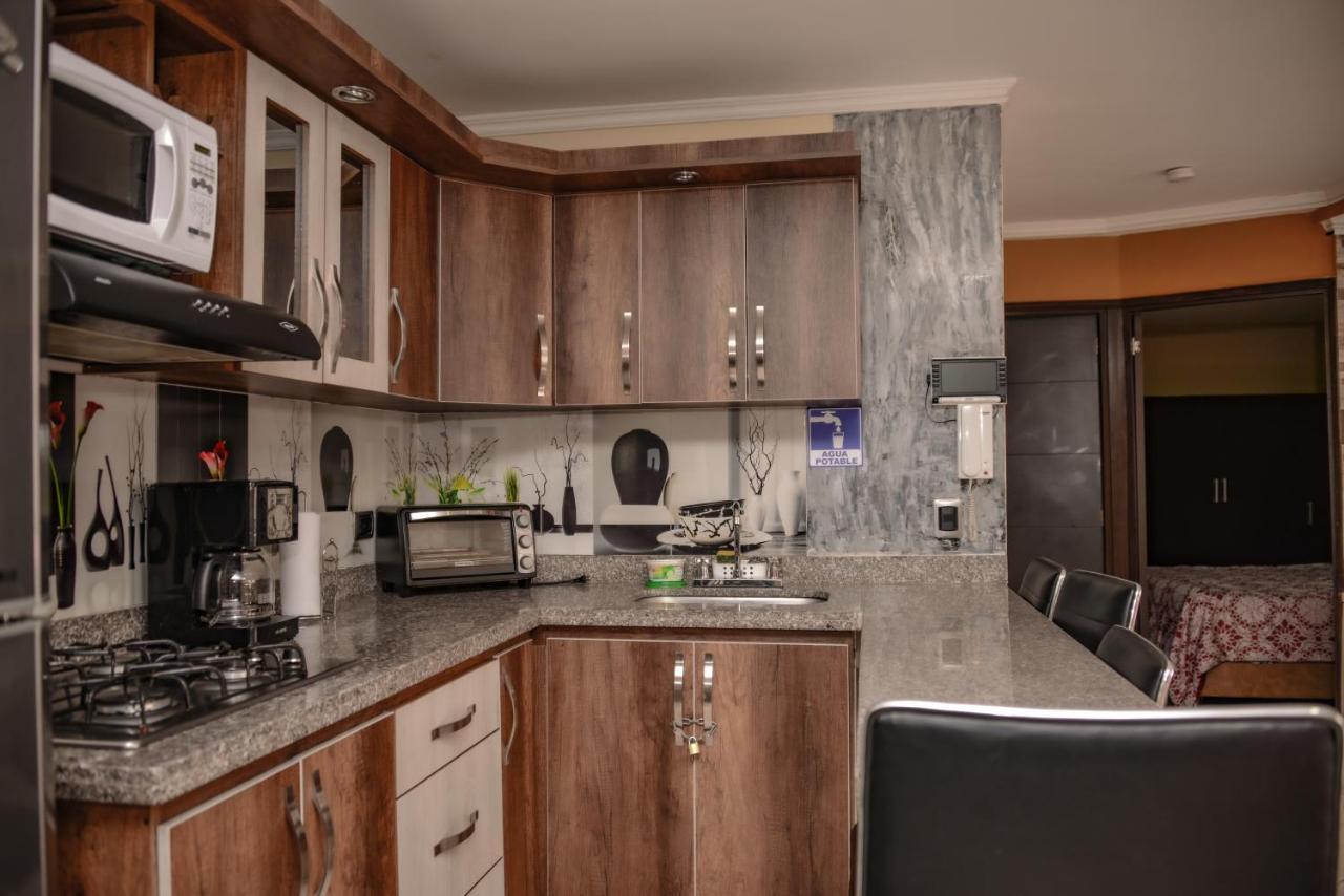Calle 10 Suites Медельїн Екстер'єр фото