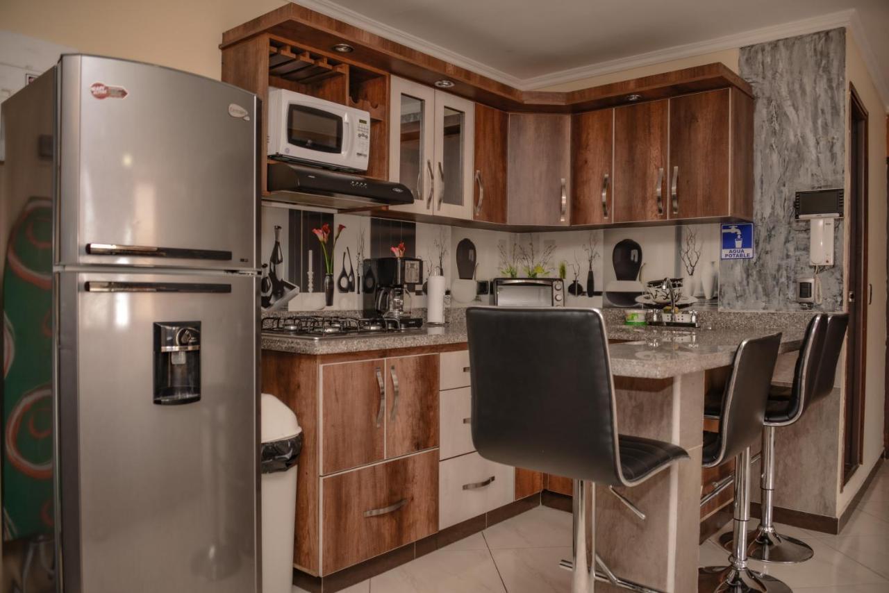 Calle 10 Suites Медельїн Екстер'єр фото