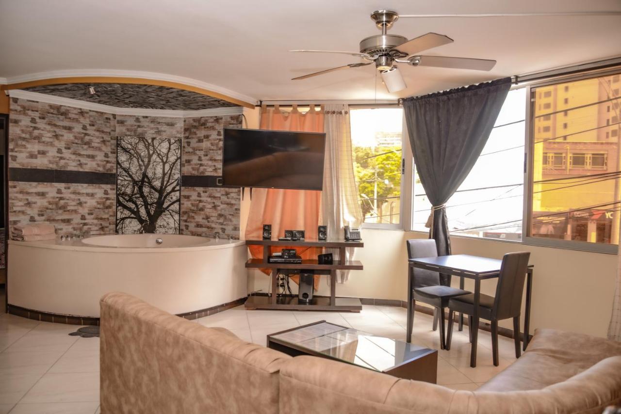 Calle 10 Suites Медельїн Екстер'єр фото