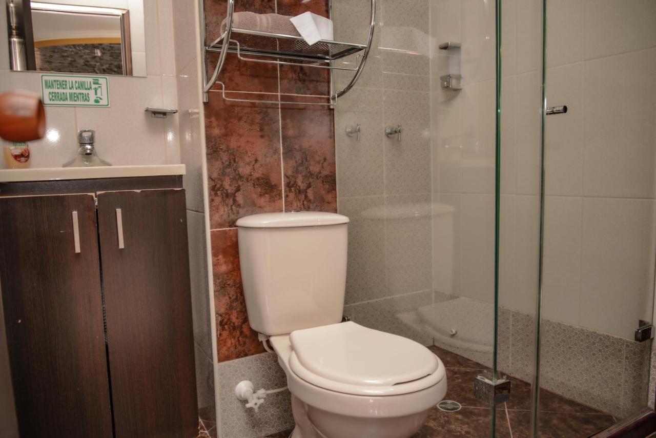 Calle 10 Suites Медельїн Екстер'єр фото