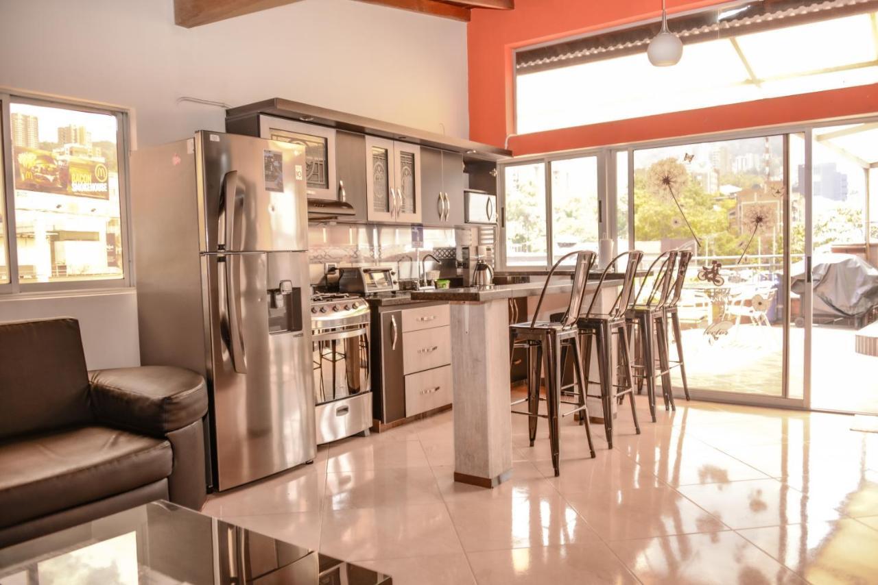 Calle 10 Suites Медельїн Екстер'єр фото