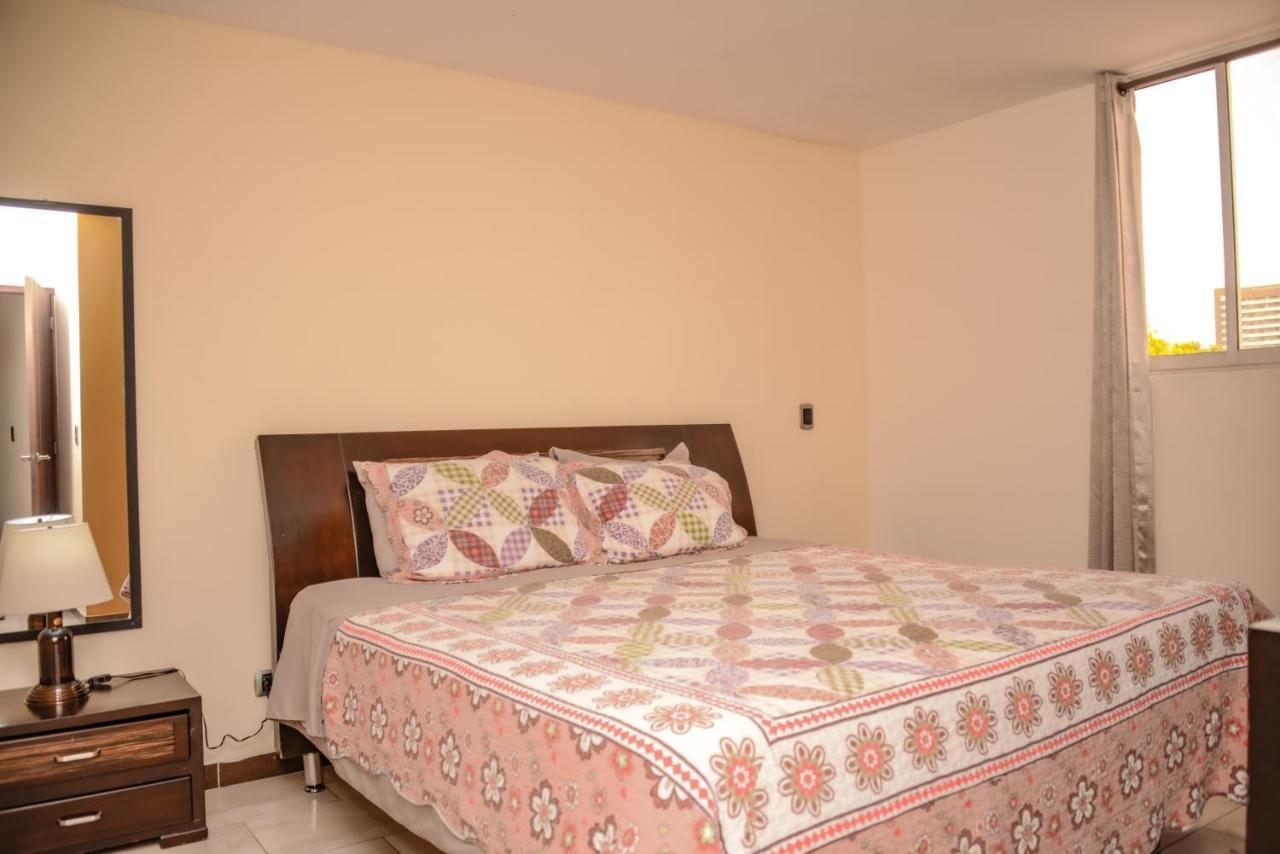 Calle 10 Suites Медельїн Екстер'єр фото
